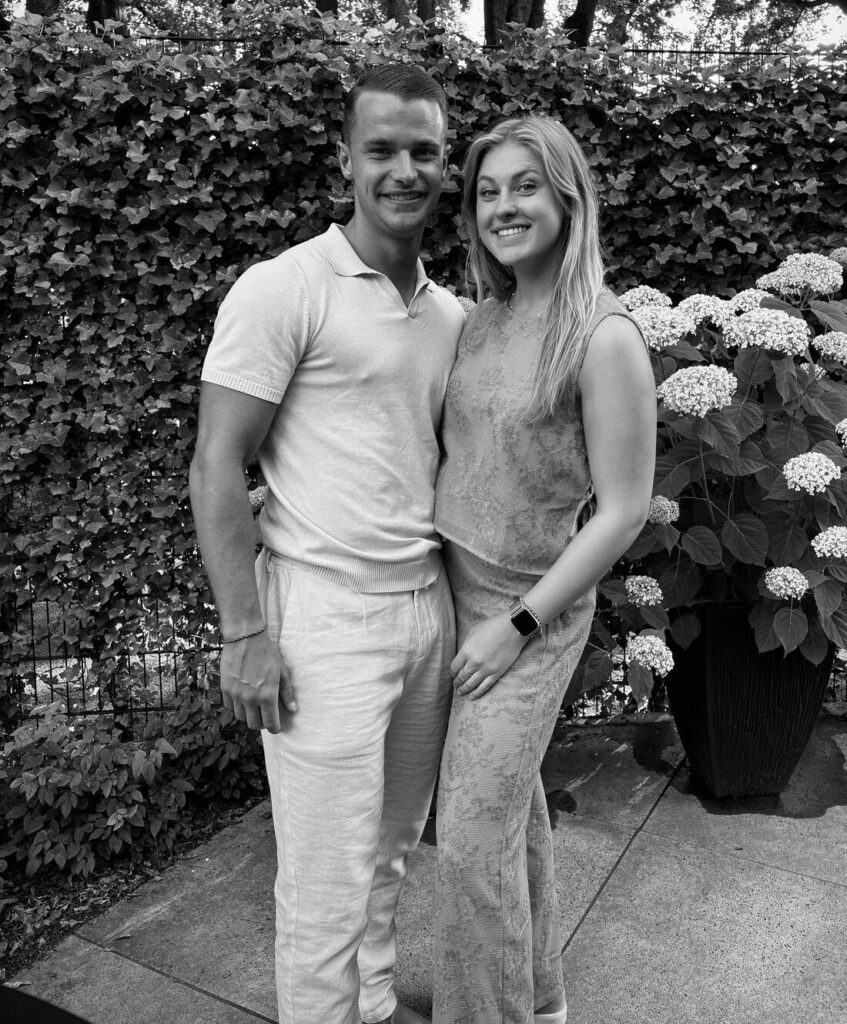 Wes & Emma van boekjouwhuisje.nl. Over ons